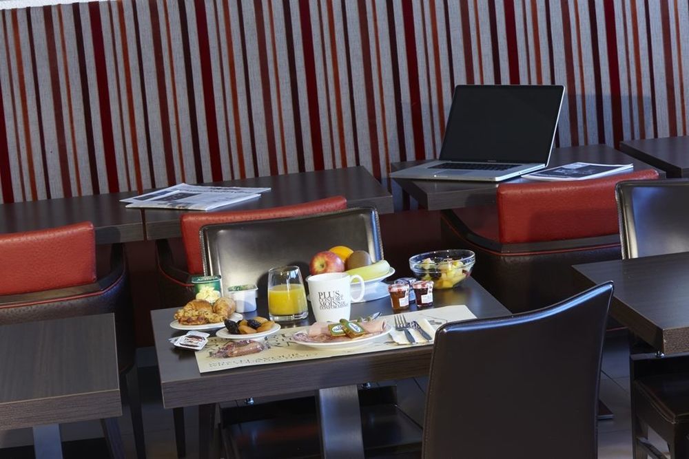 Hotel Kyriad Centre Gare