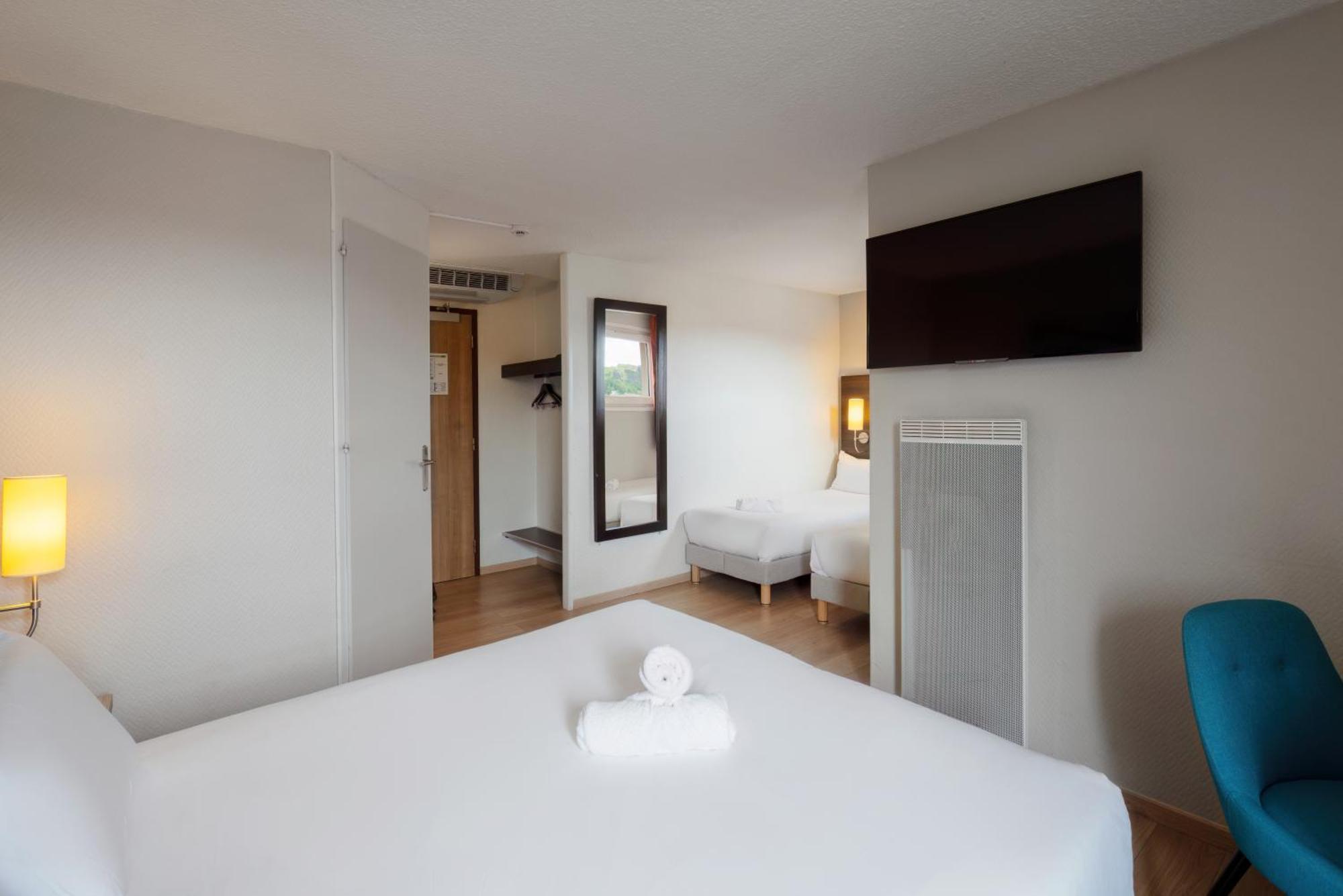 Kyriad Centre Gare 3*