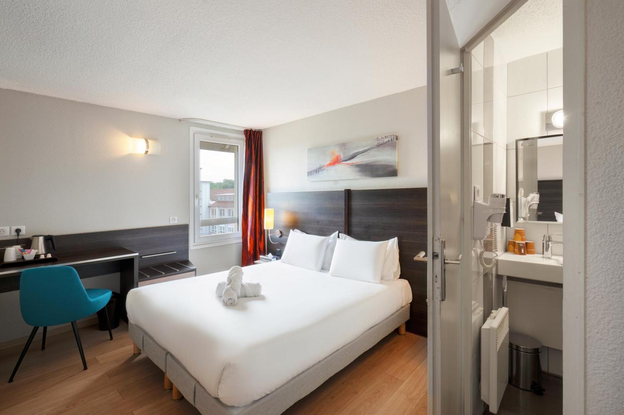 Hotel Kyriad Centre Gare