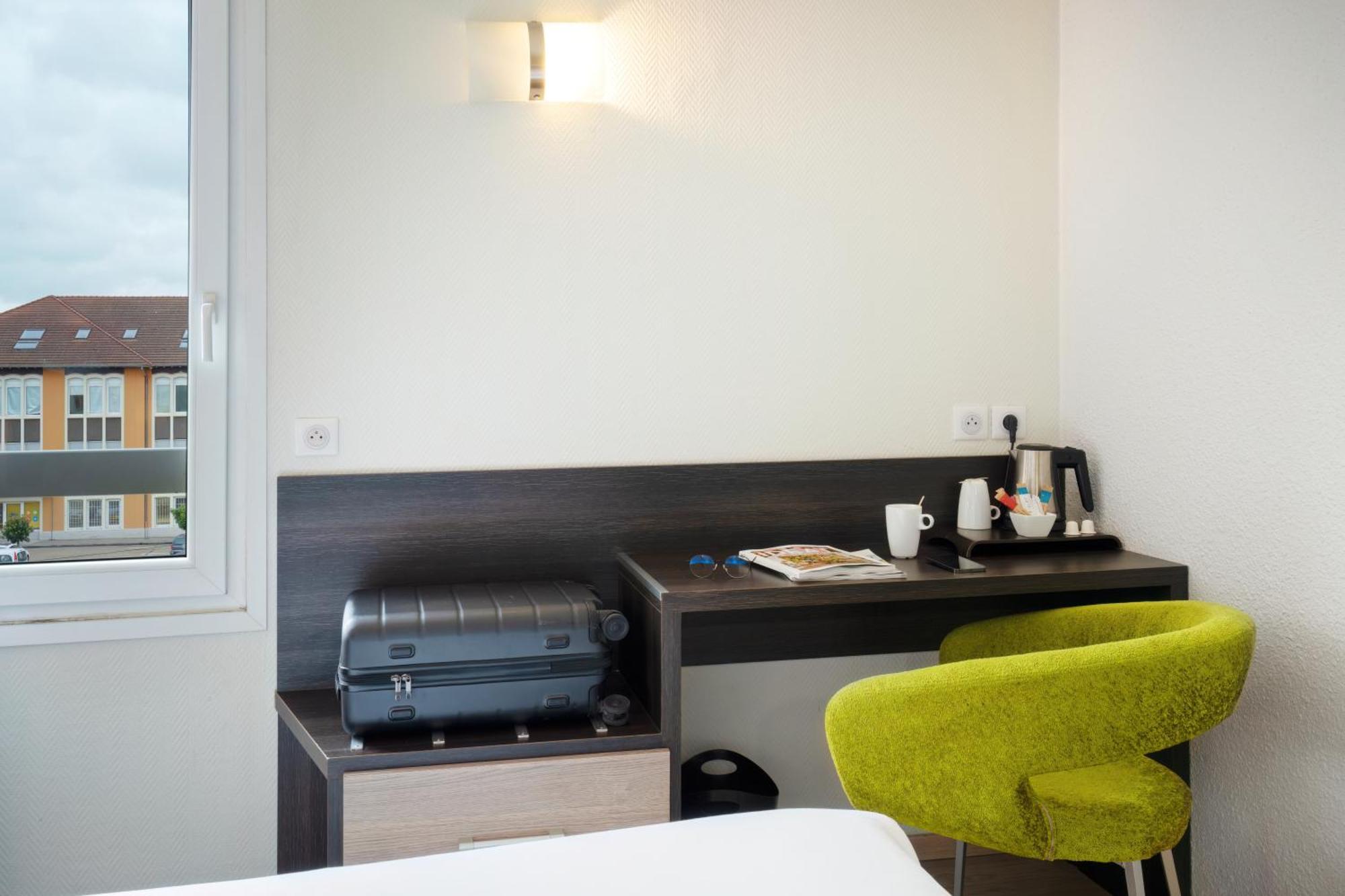 Kyriad Centre Gare Hotel 3*