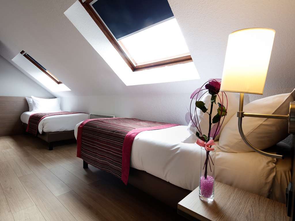 Kyriad Centre Gare Hotel 3*